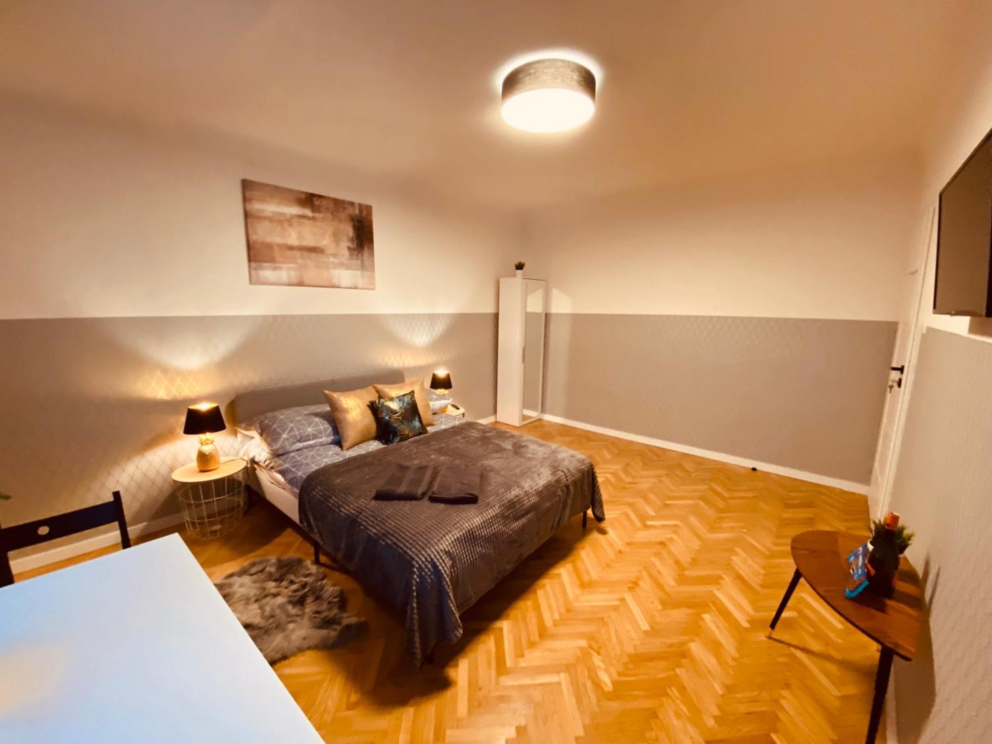 Clicktheflat Karmelicka Apart Rooms Varsó Kültér fotó